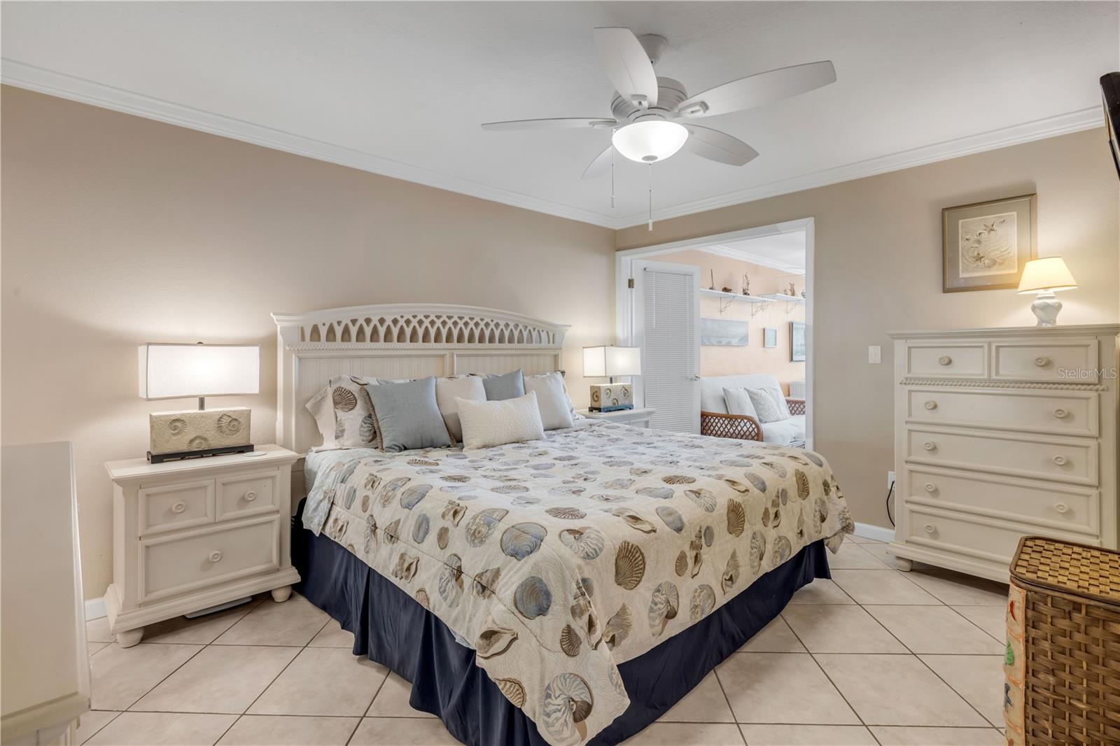 OCEAN VIEW TOWERS - Residential