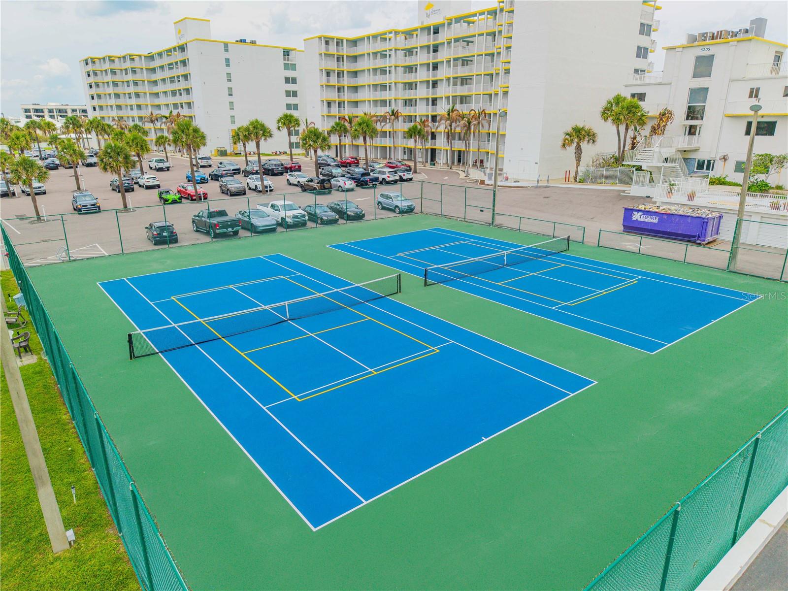 OCEAN VIEW TOWERS - Residential