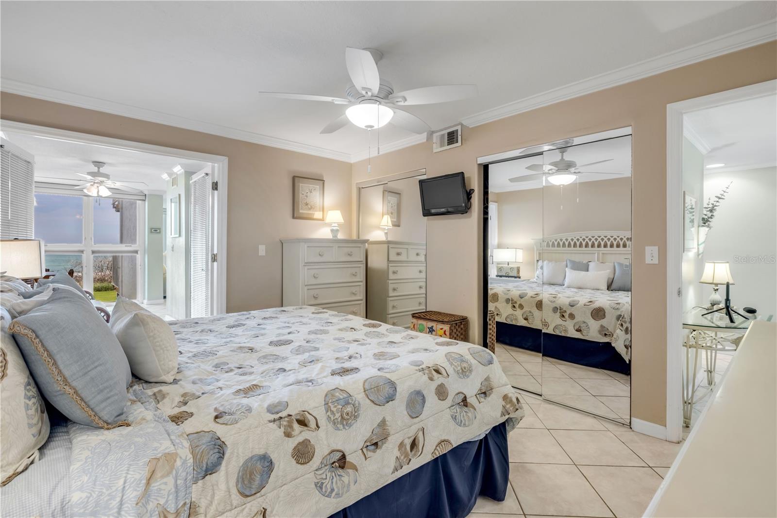 OCEAN VIEW TOWERS - Residential