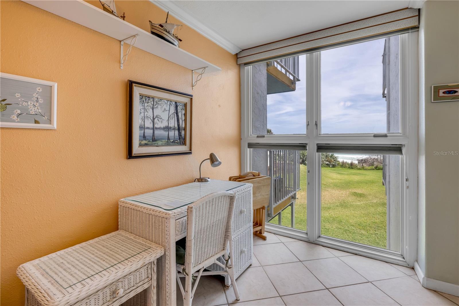 OCEAN VIEW TOWERS - Residential
