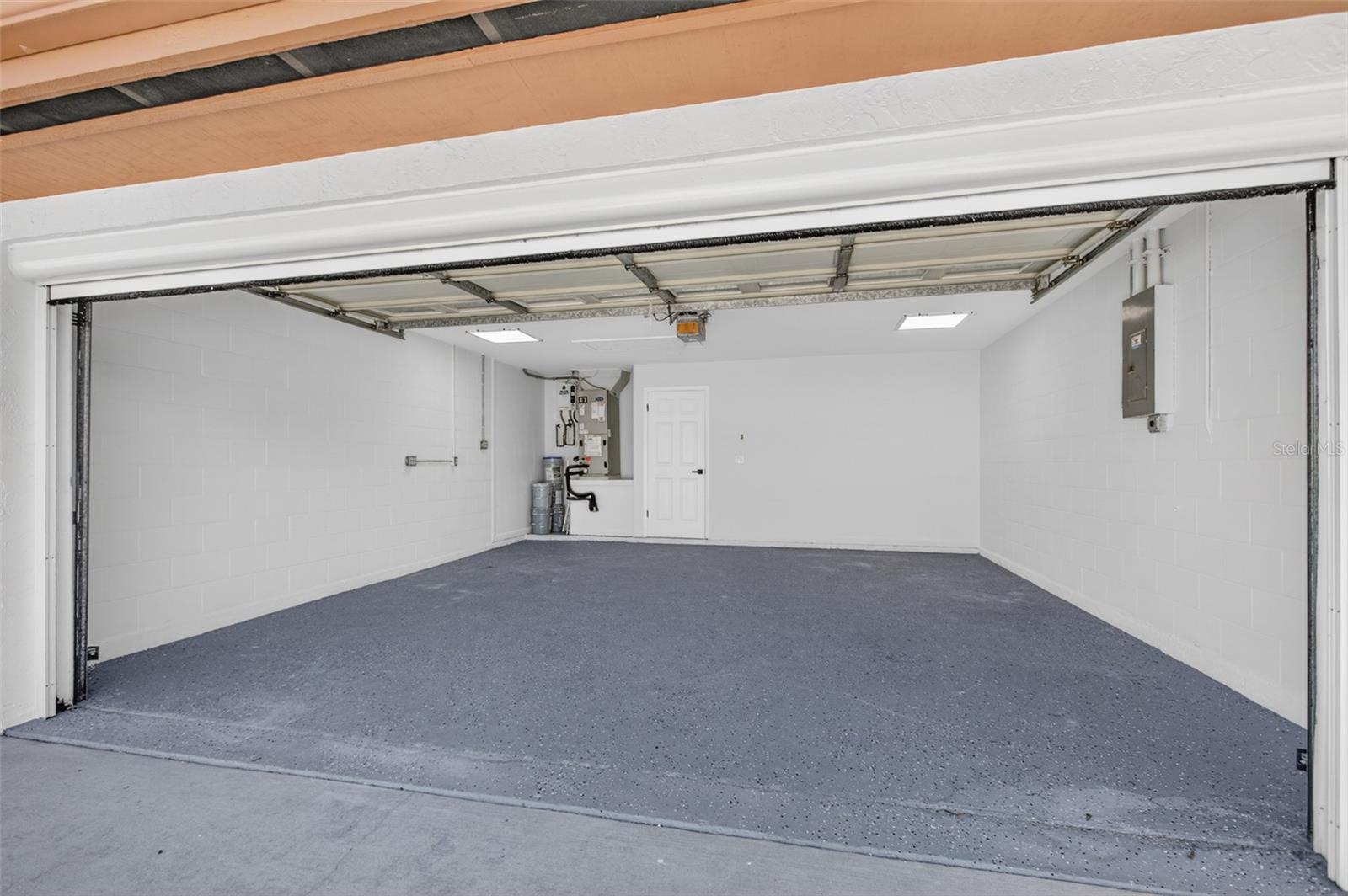 LAKESIDE AT MATANZAS SHORES - Residential