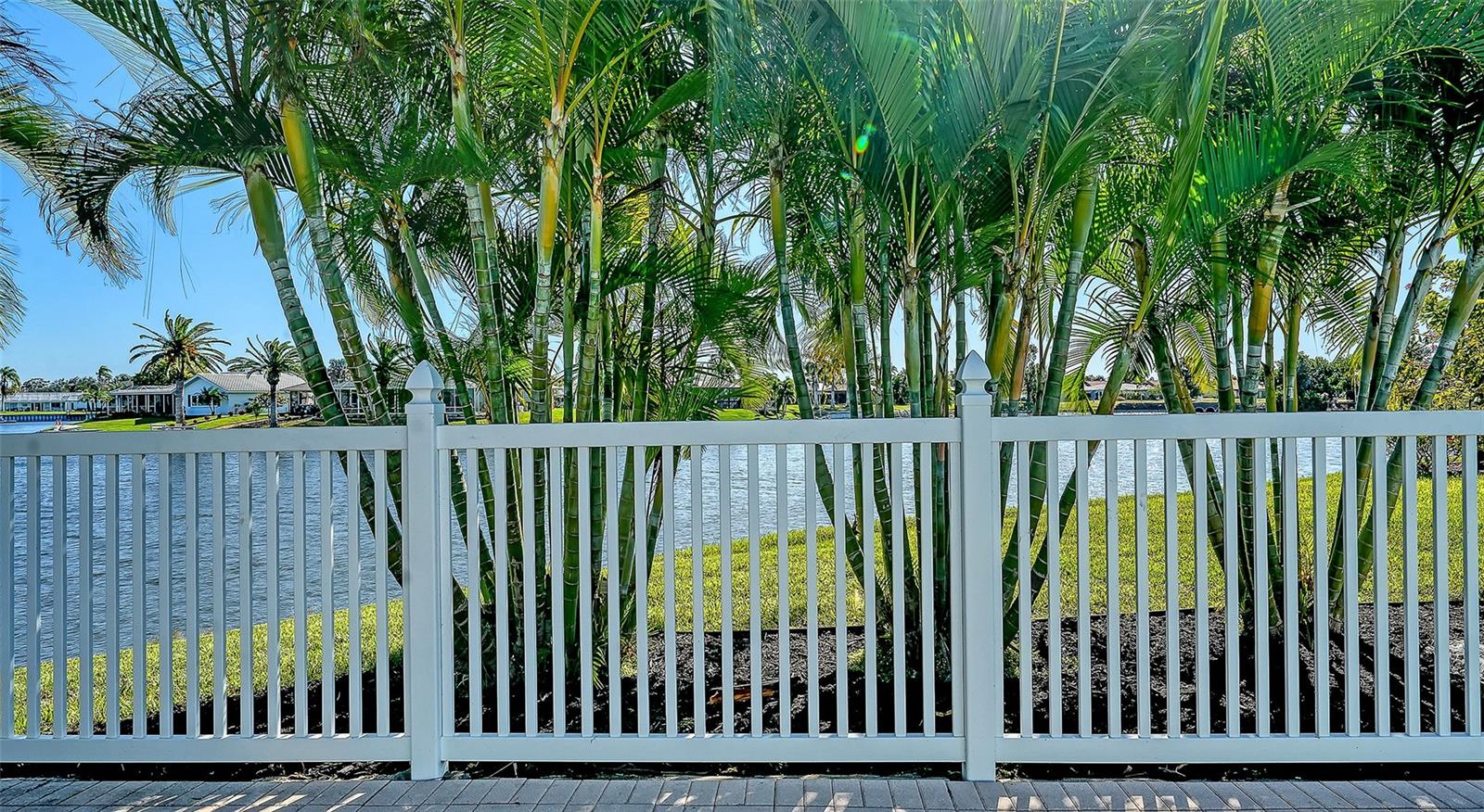 VENICE GARDENS SEC 2 - Residential