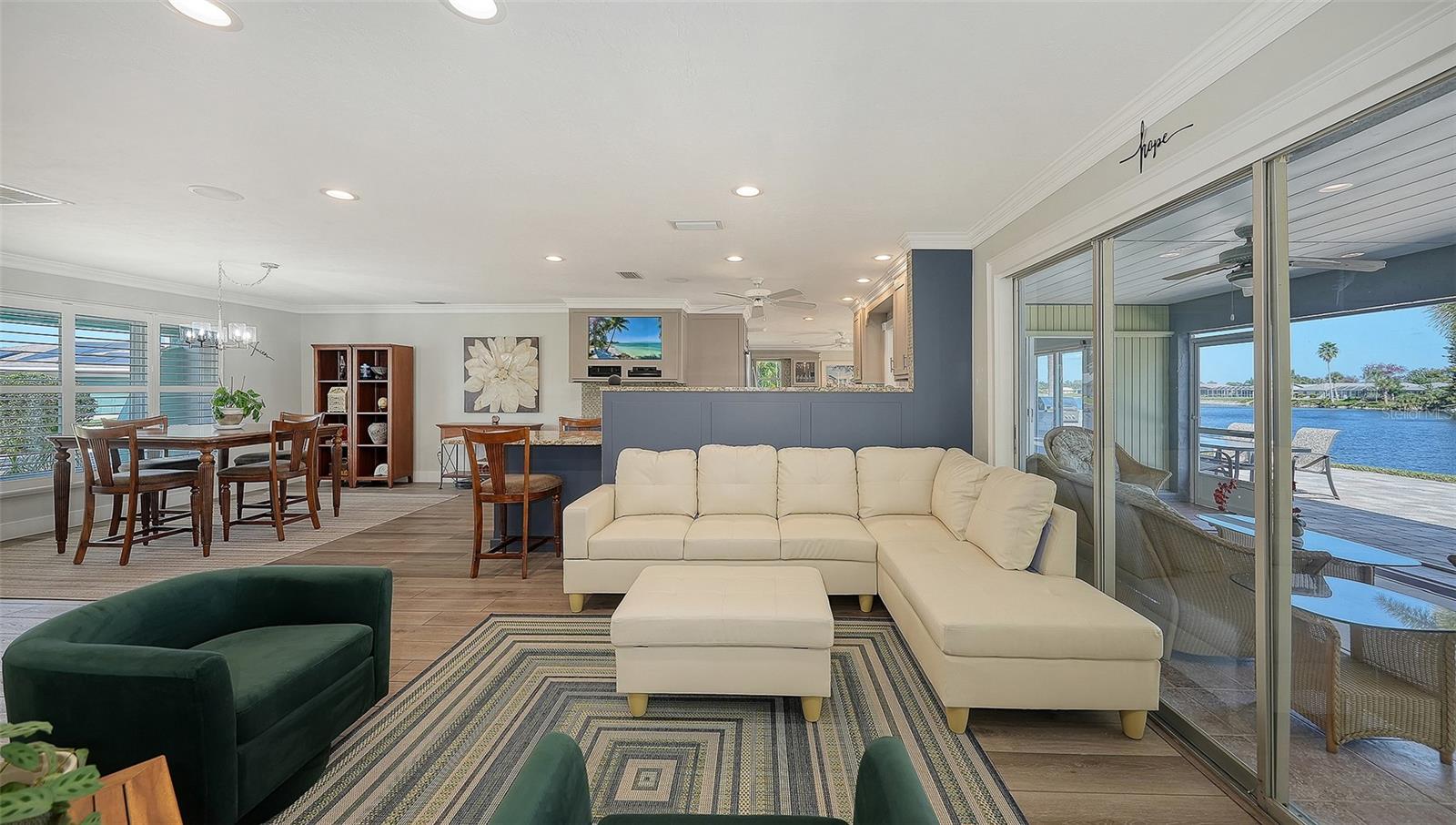 VENICE GARDENS SEC 2 - Residential