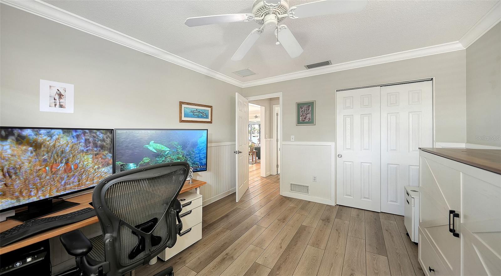 VENICE GARDENS SEC 2 - Residential