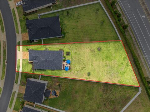 Tiny photo for 4417 NW 14th Loop, Ocala, FL 34482 (MLS # OM727873)