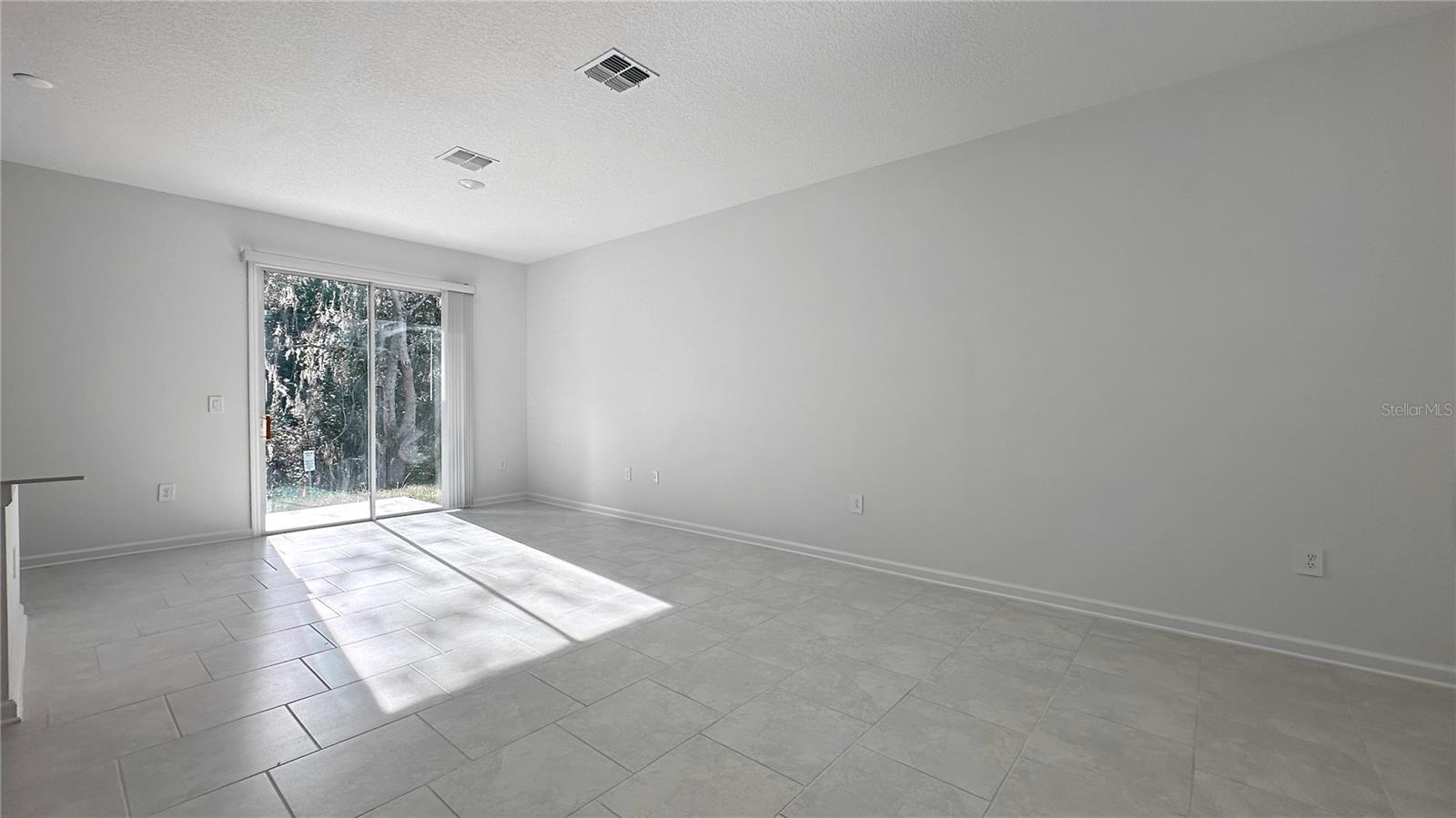 LAKE WILSON RESERVE - Residential Lease