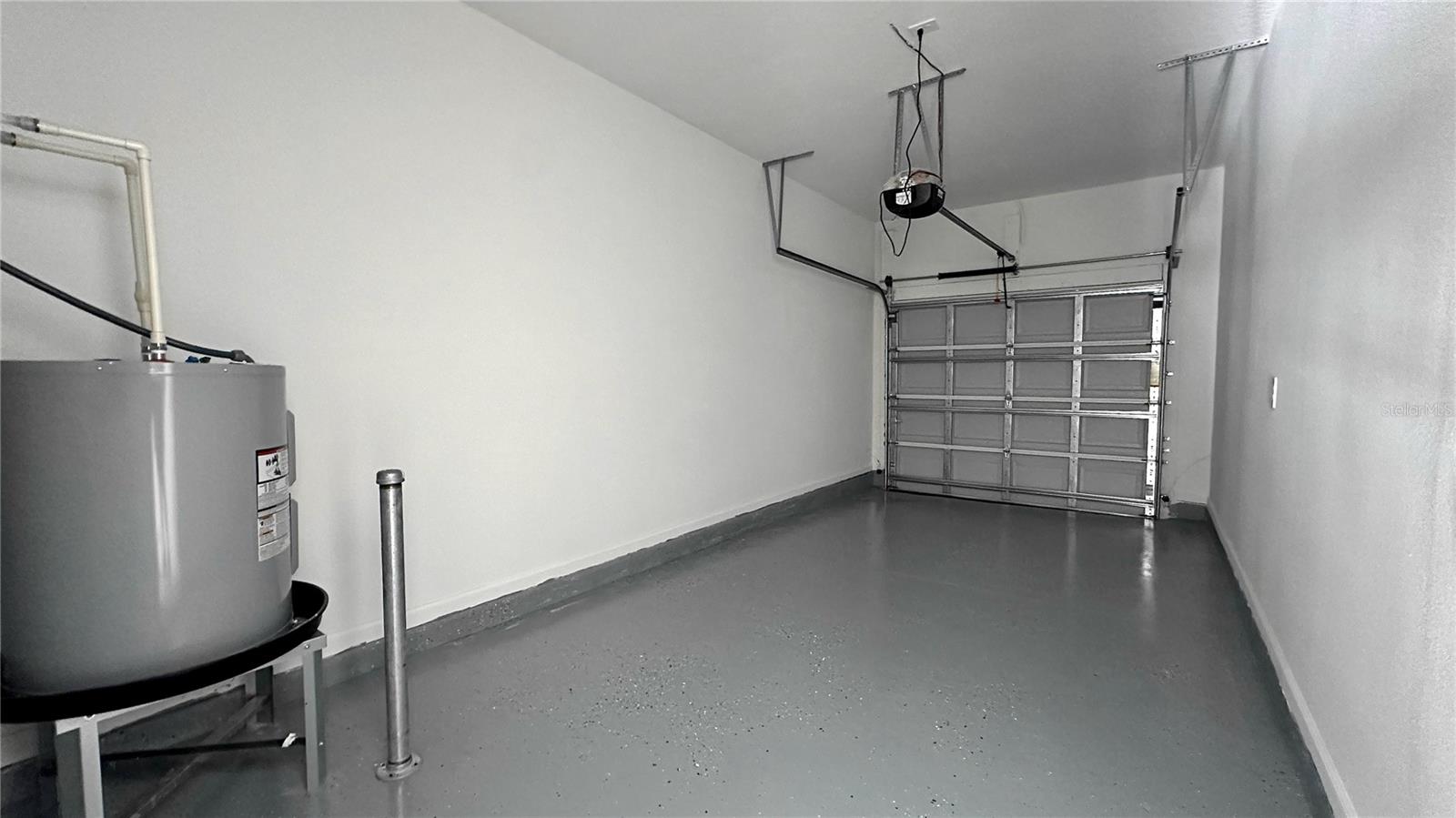 LAKE WILSON RESERVE - Residential Lease