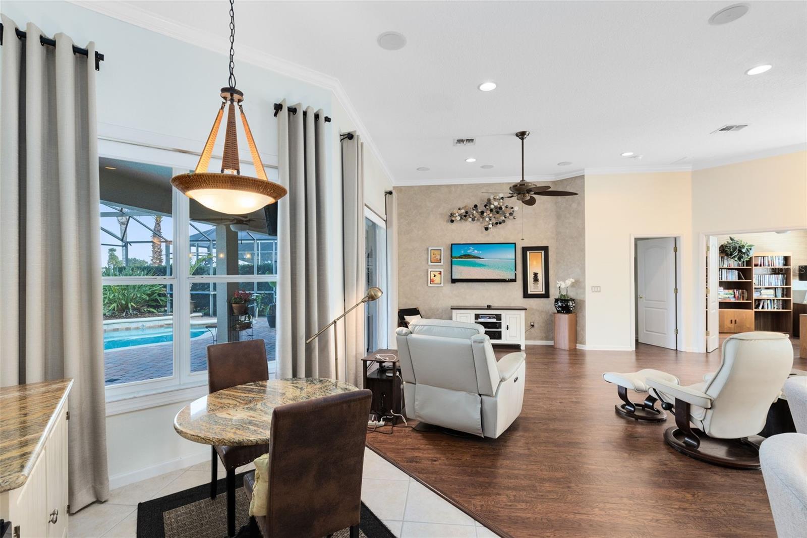 STONEYBROOK WEST - Residential