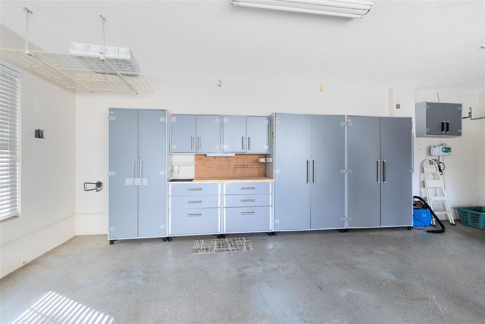 STONEYBROOK WEST - Residential