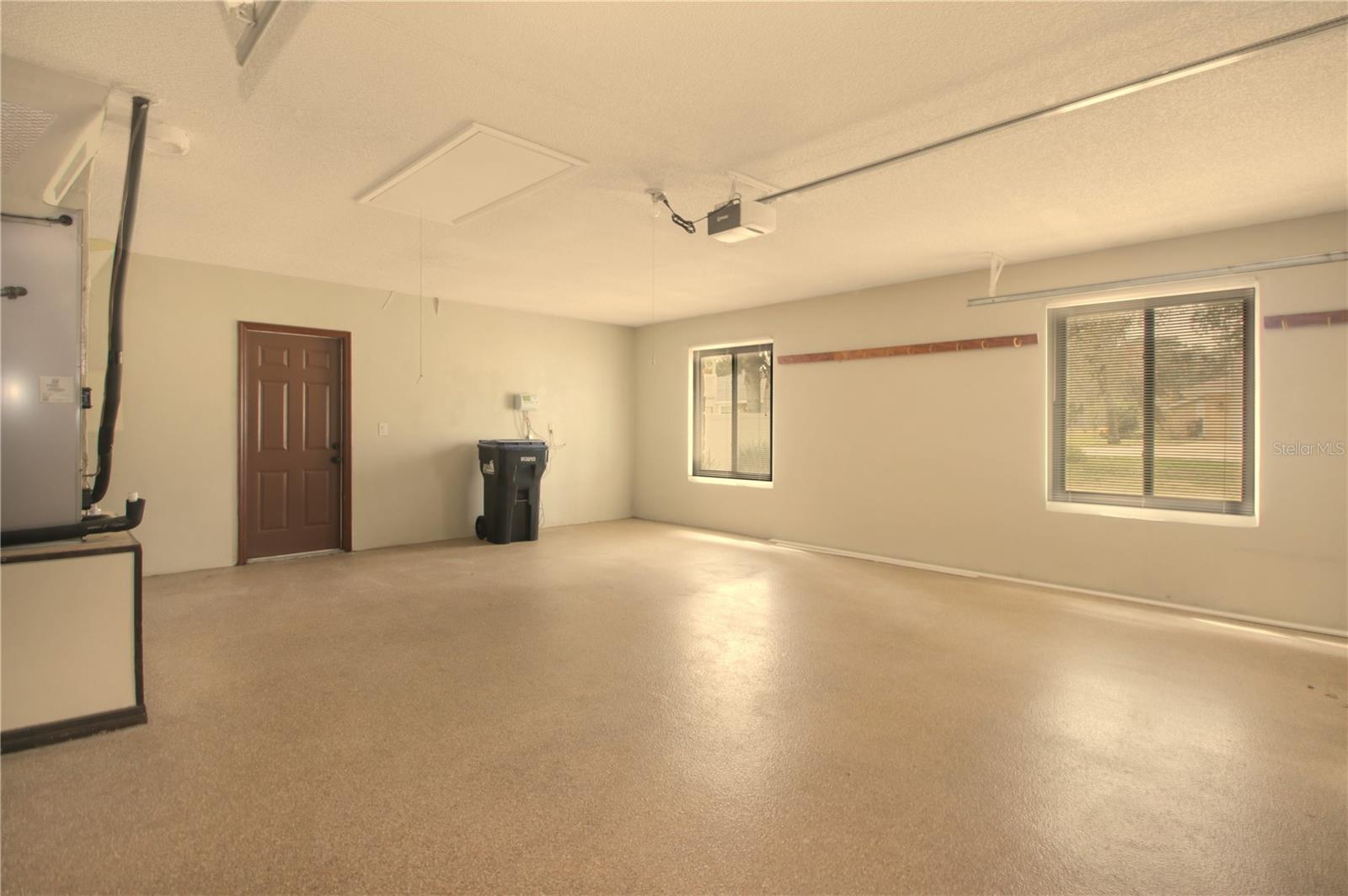 LAKE WAUNATTA WOODS - Residential