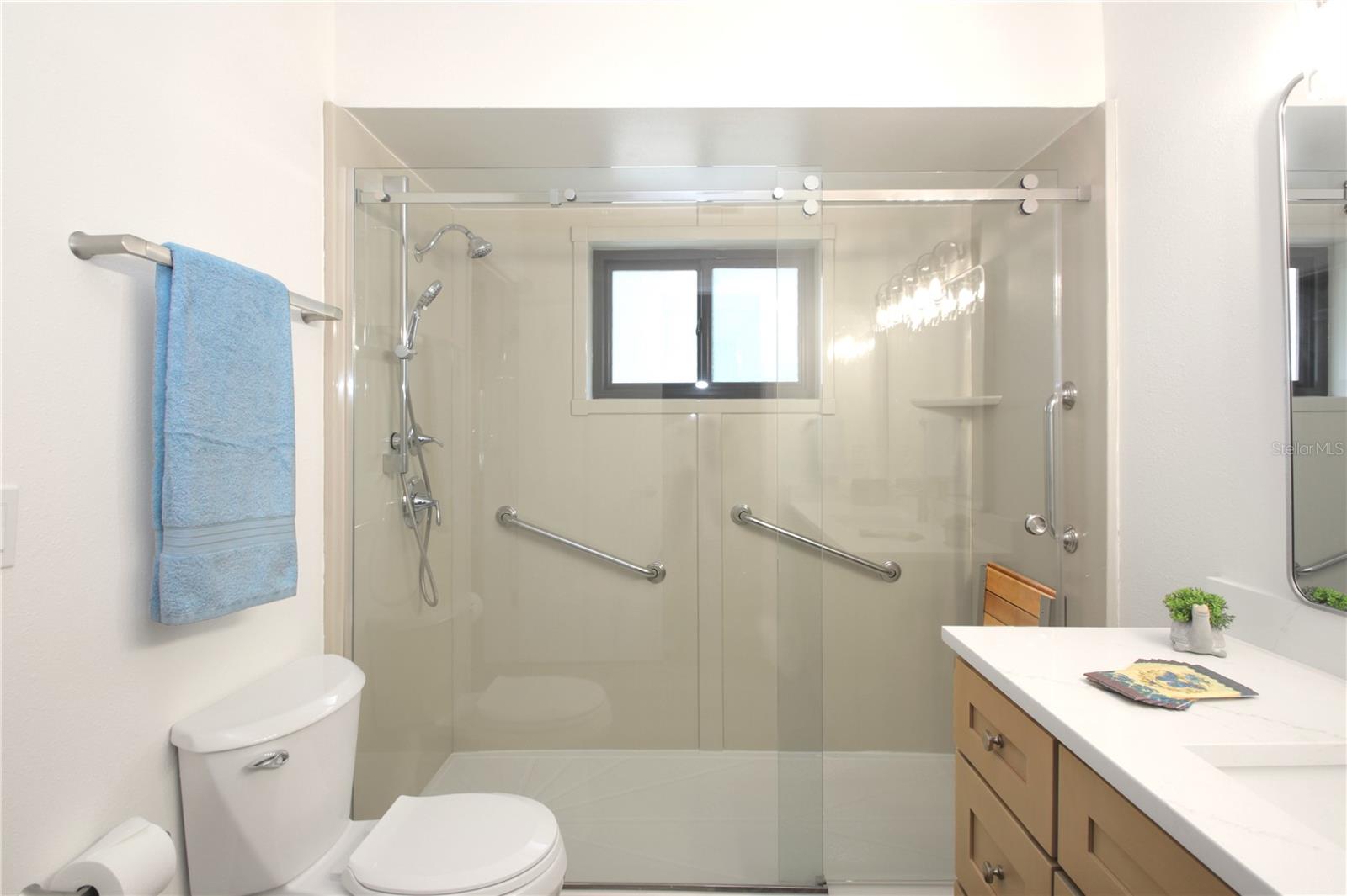 LAKE WAUNATTA WOODS - Residential