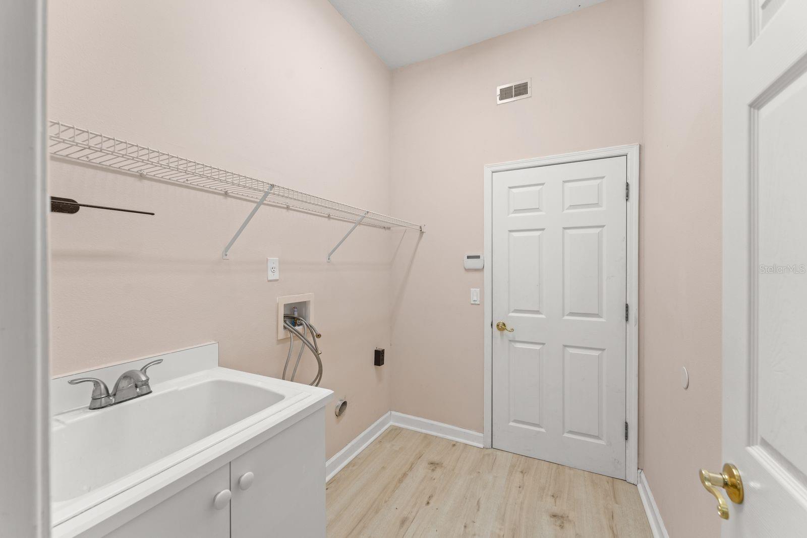 WEMBLEY PARK - Residential