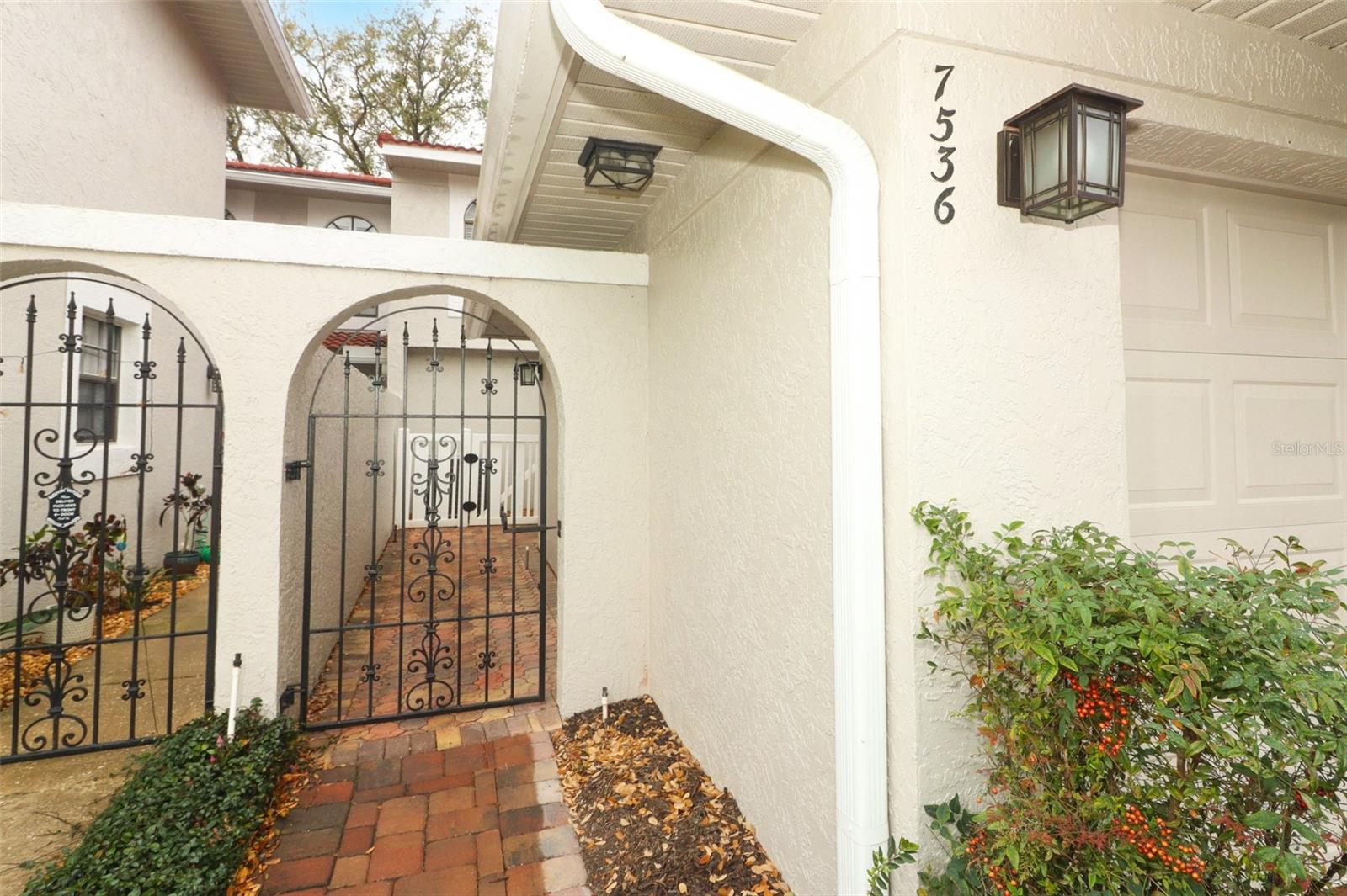 7536 FENWICK COVE LANE