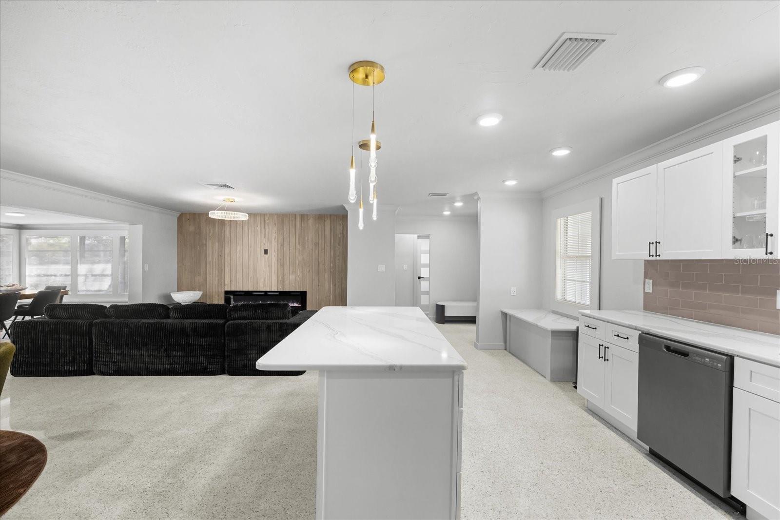 PARADISE ISLAND 4TH ADD - Residential