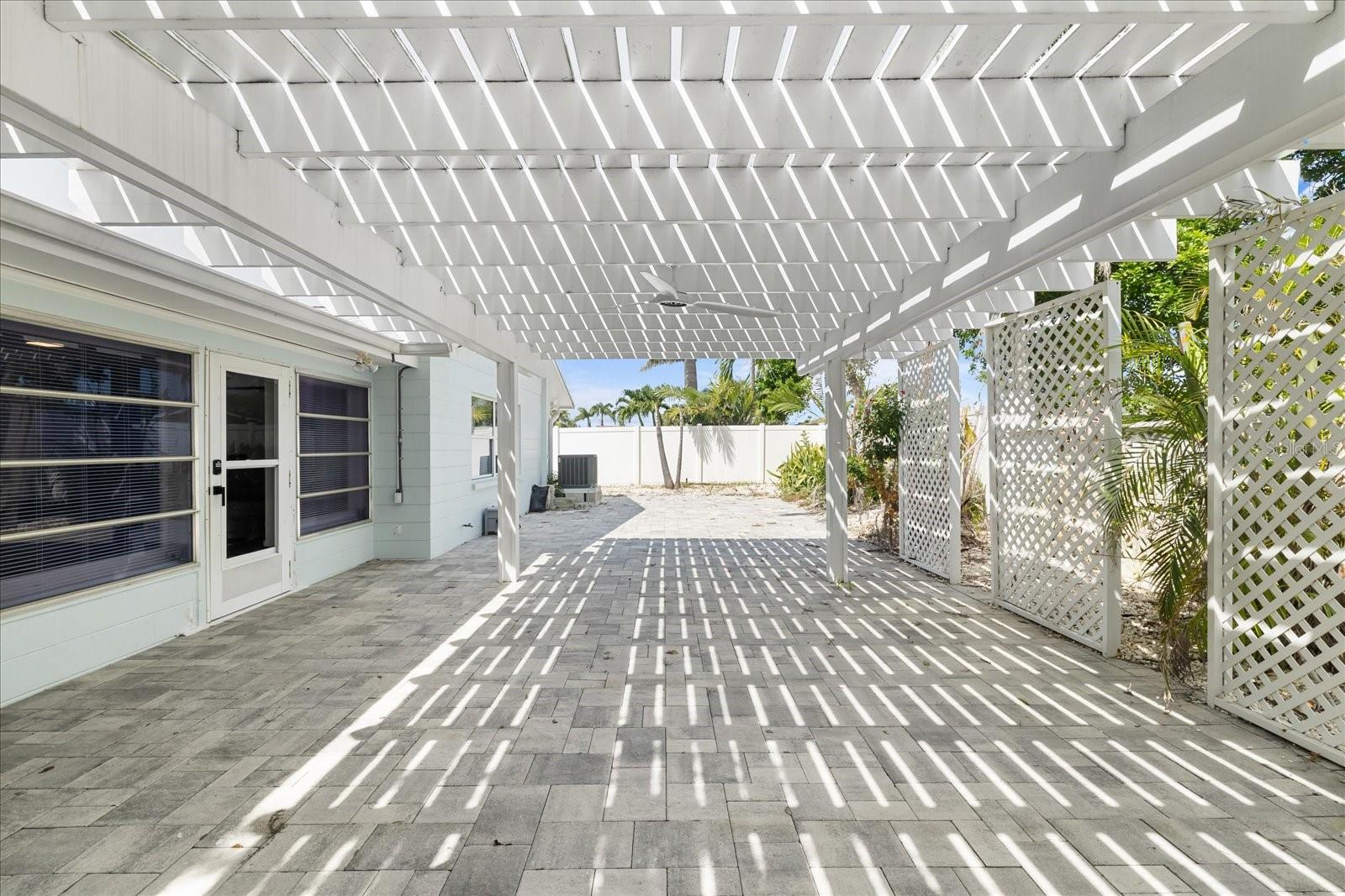 PARADISE ISLAND 4TH ADD - Residential