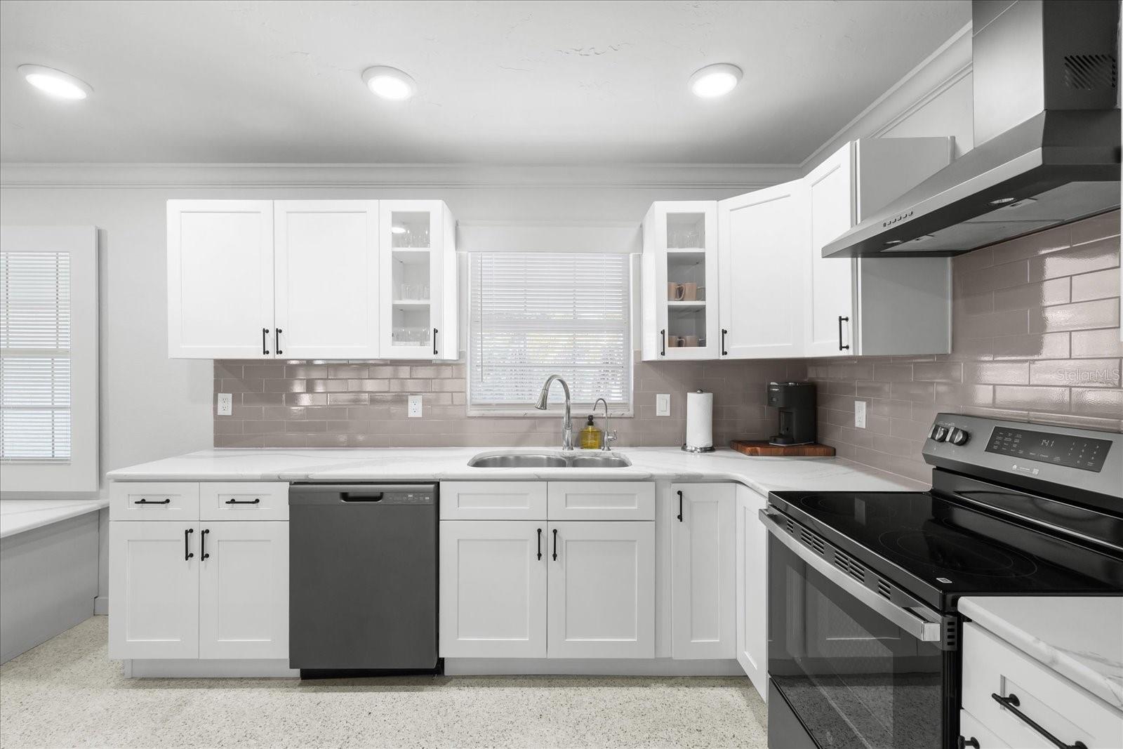 PARADISE ISLAND 4TH ADD - Residential