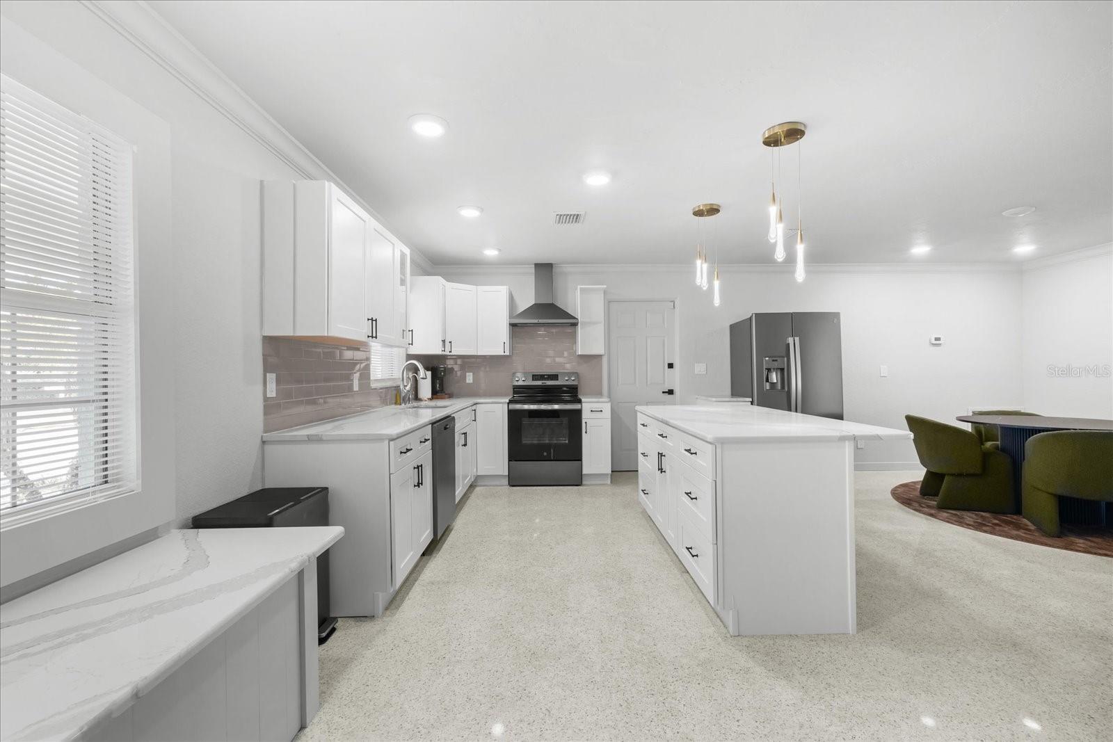PARADISE ISLAND 4TH ADD - Residential