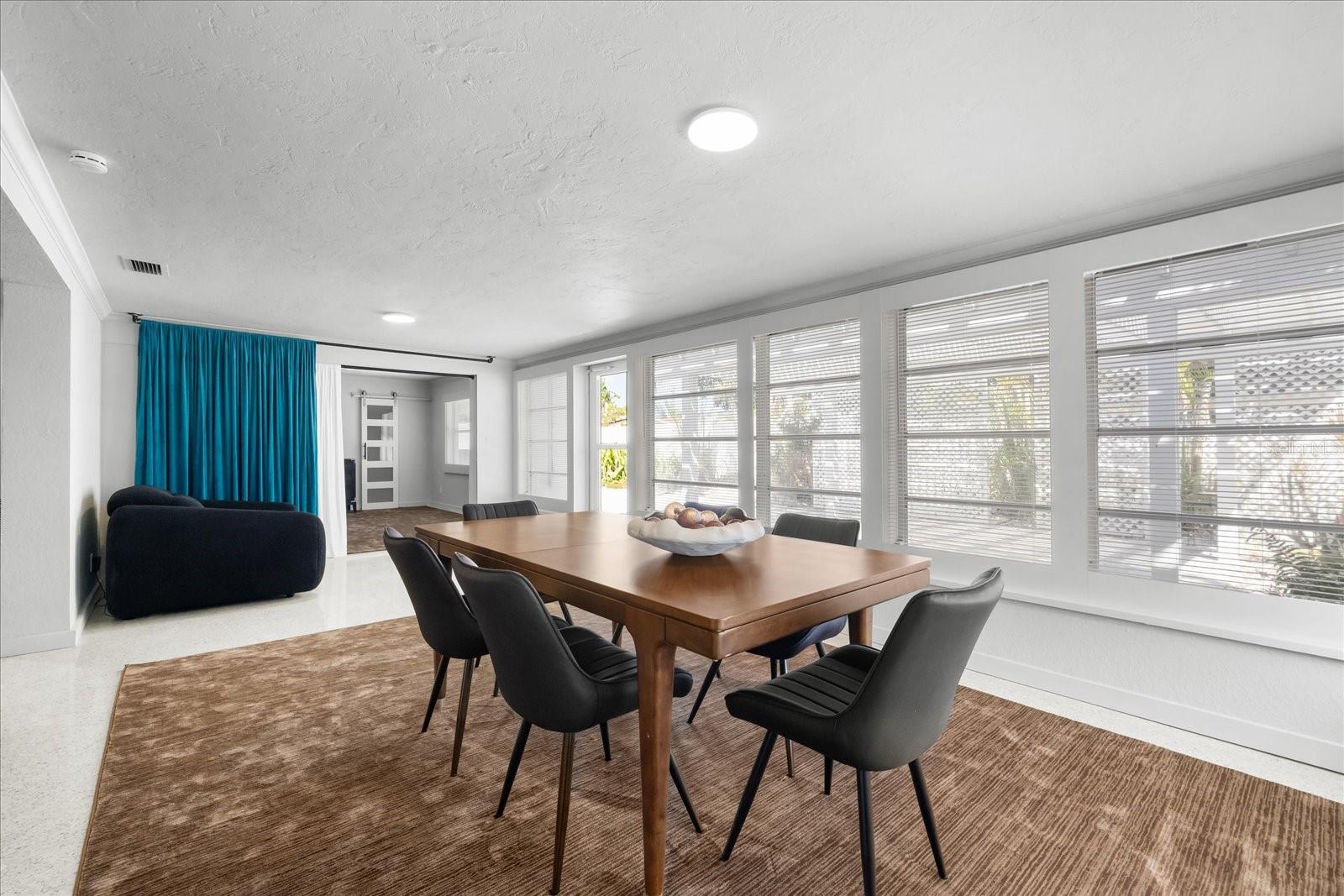 PARADISE ISLAND 4TH ADD - Residential
