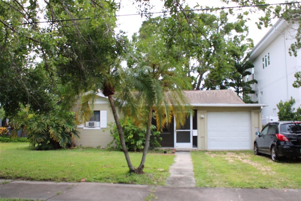 Photo of 316 Como Street, Tampa, FL 33606 (MLS # TB8549360)