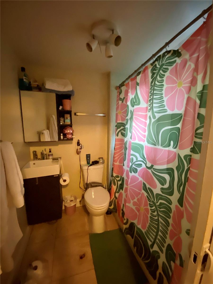 BROWNS ADD -HICKSON REP - Residential Income