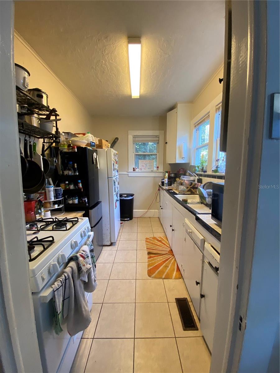 BROWNS ADD -HICKSON REP - Residential Income