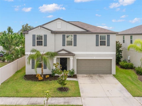 Photo of 5061 White Chicory Drive, Apollo Beach, FL 33572 (MLS # TB8548288)