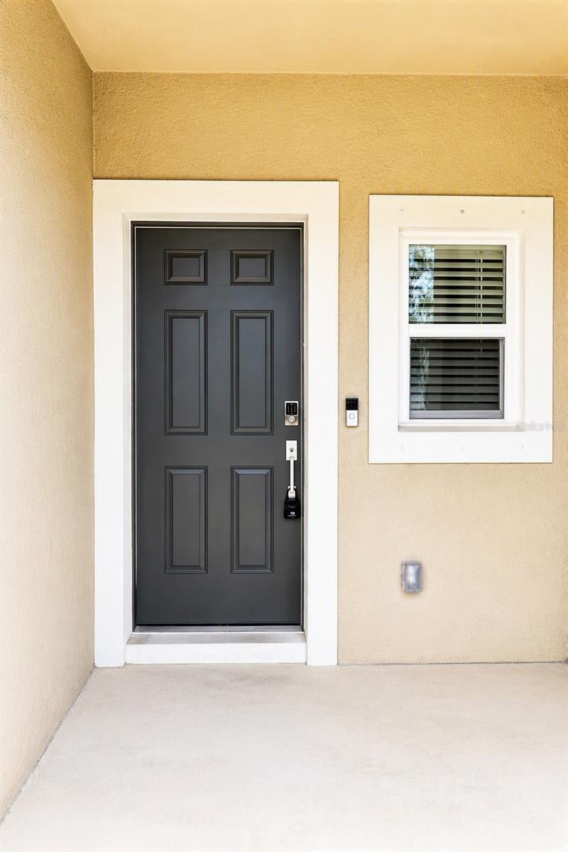 9052 DRIVEN SNOW STREET