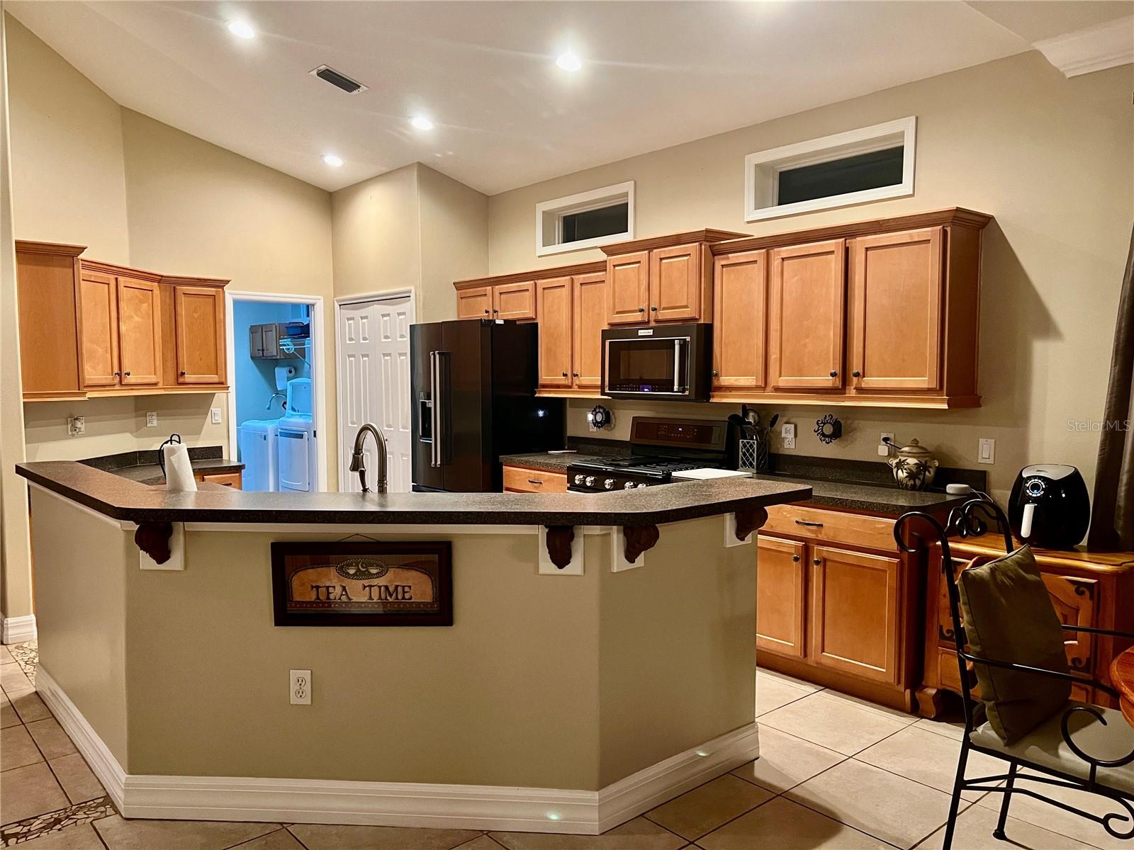 WATER OAK UNIT ONE - Residential Lease