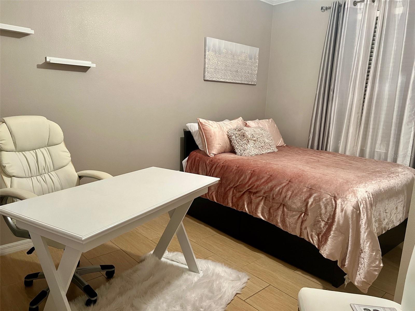 WATER OAK UNIT ONE - Residential Lease