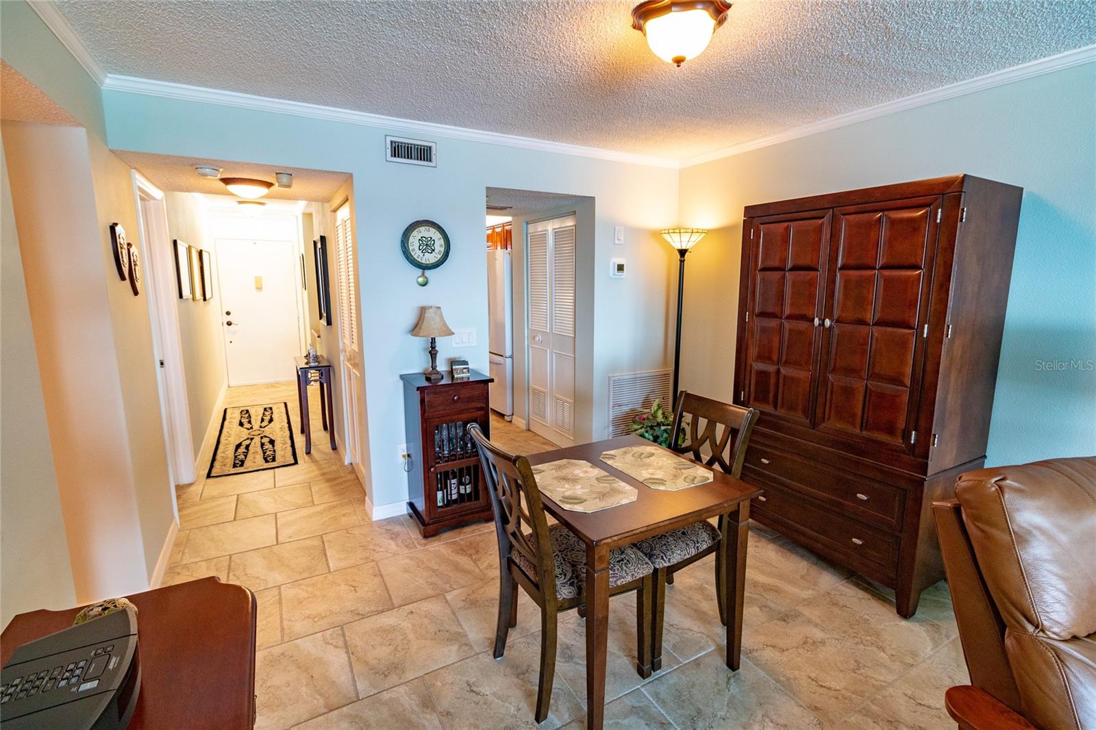 TOWN SHORES - Residential