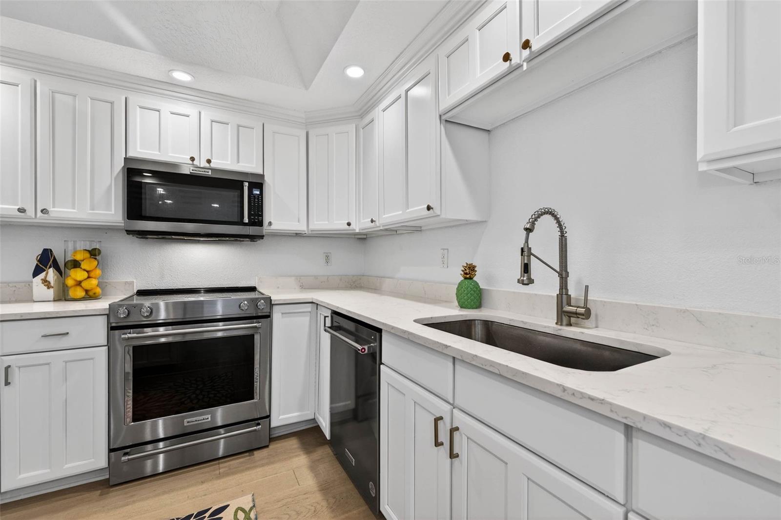 NORTH SHORE LANDINGS - Residential