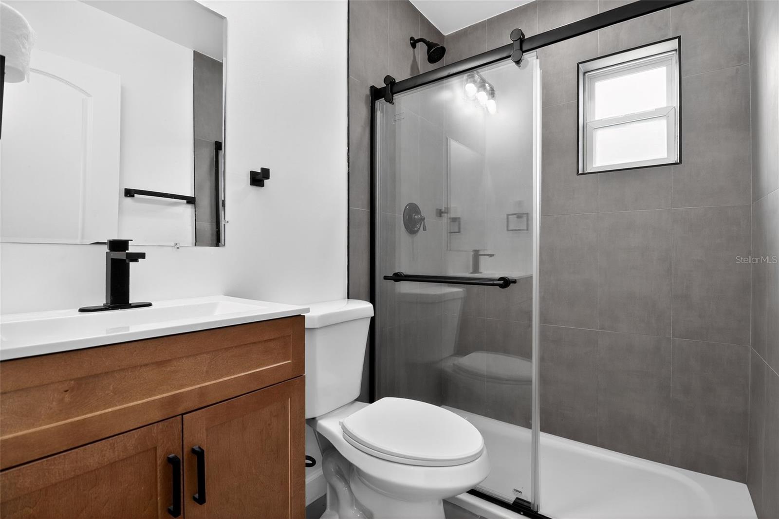 RIO VILLA - Residential Lease