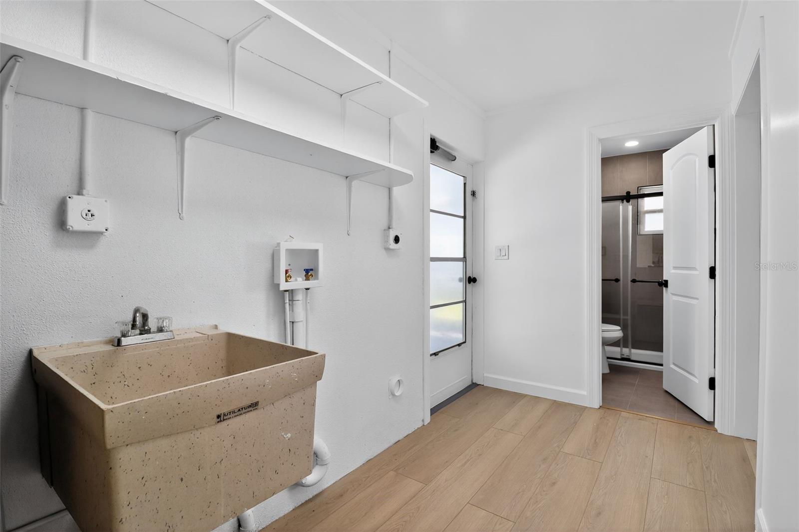 RIO VILLA - Residential Lease