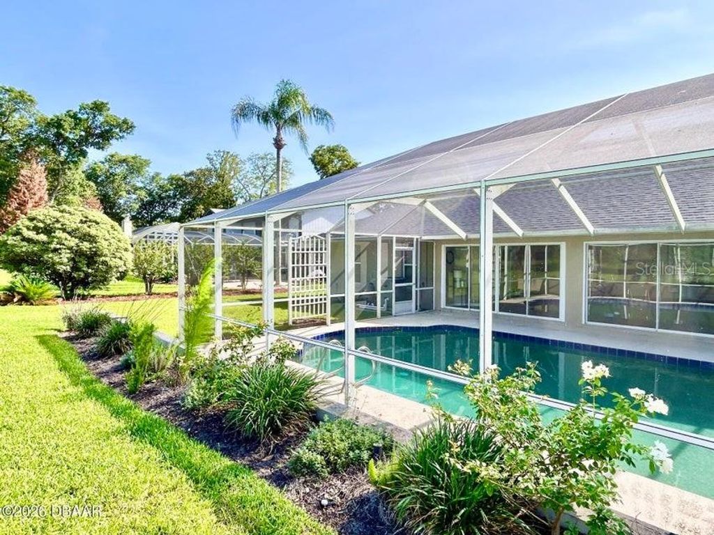 Photo of 123 Rio Pinar Drive, Ormond Beach, FL 32174 (MLS # V4949287)