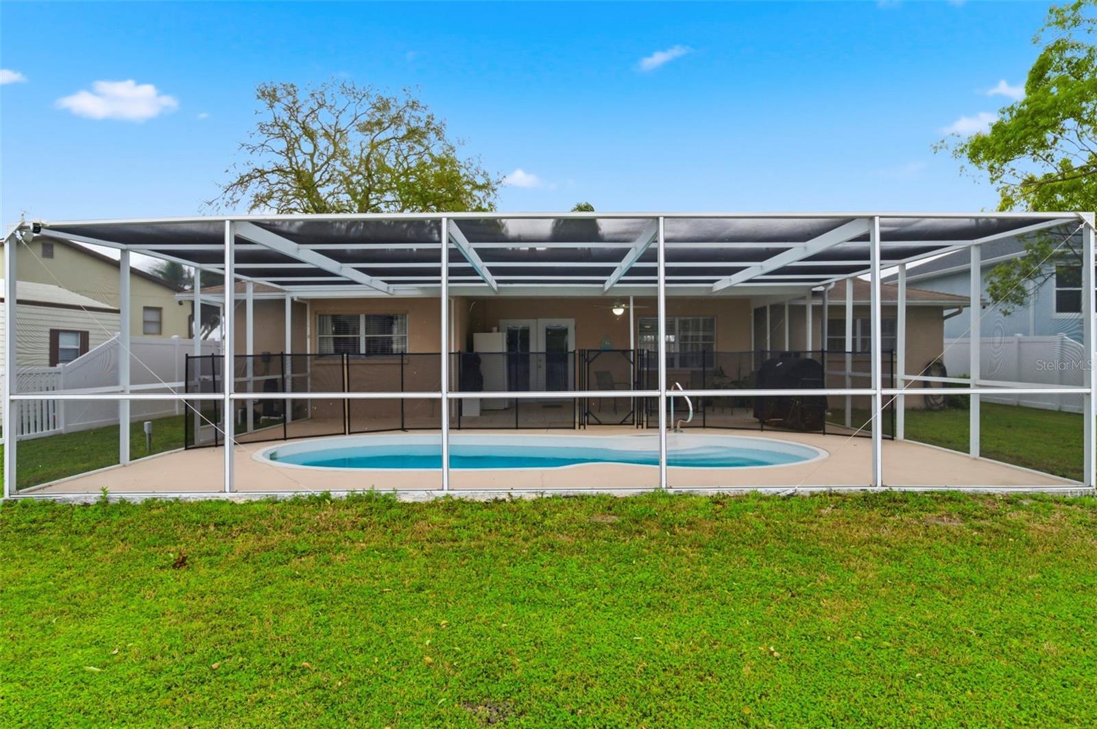 TAHITIAN DEV - Residential