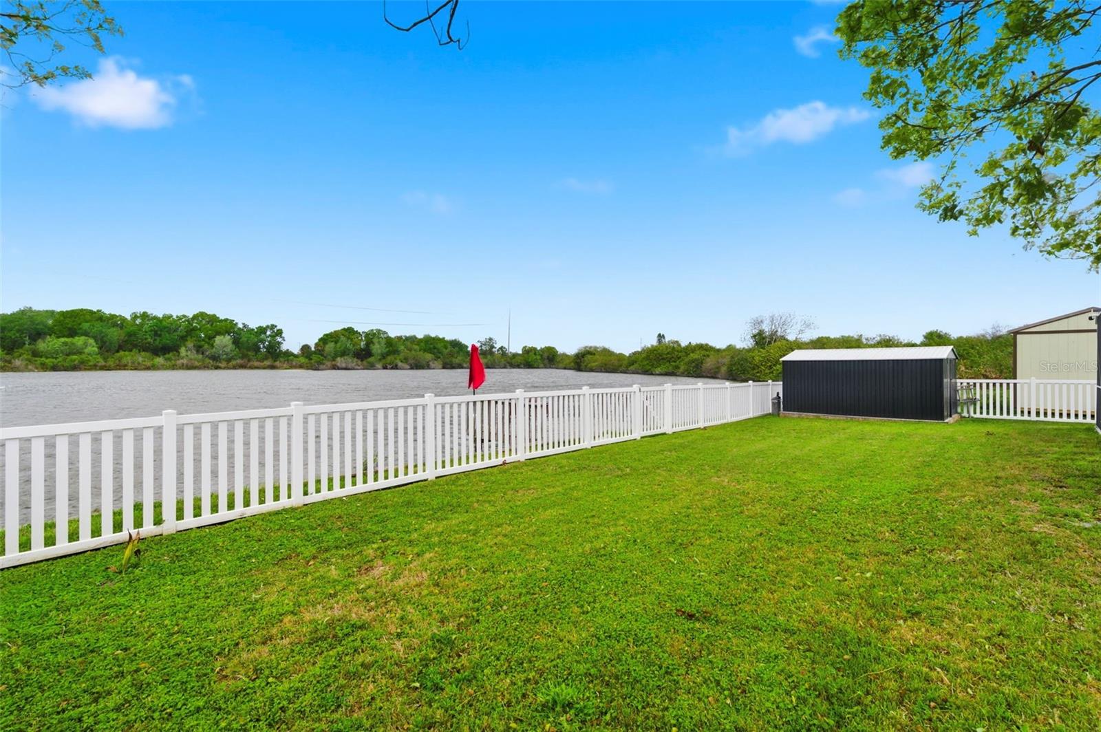 TAHITIAN DEV - Residential