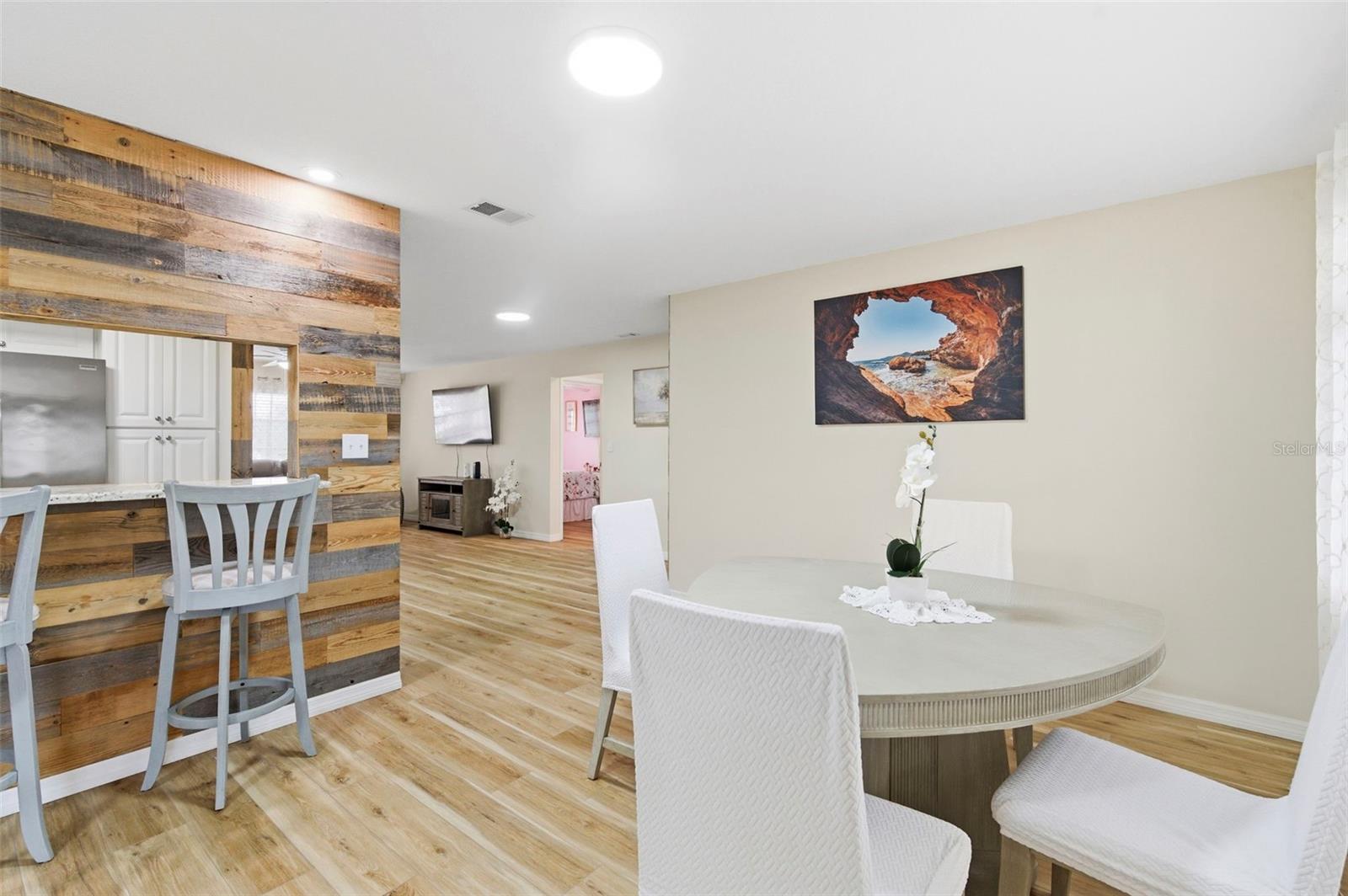 TAHITIAN DEV - Residential