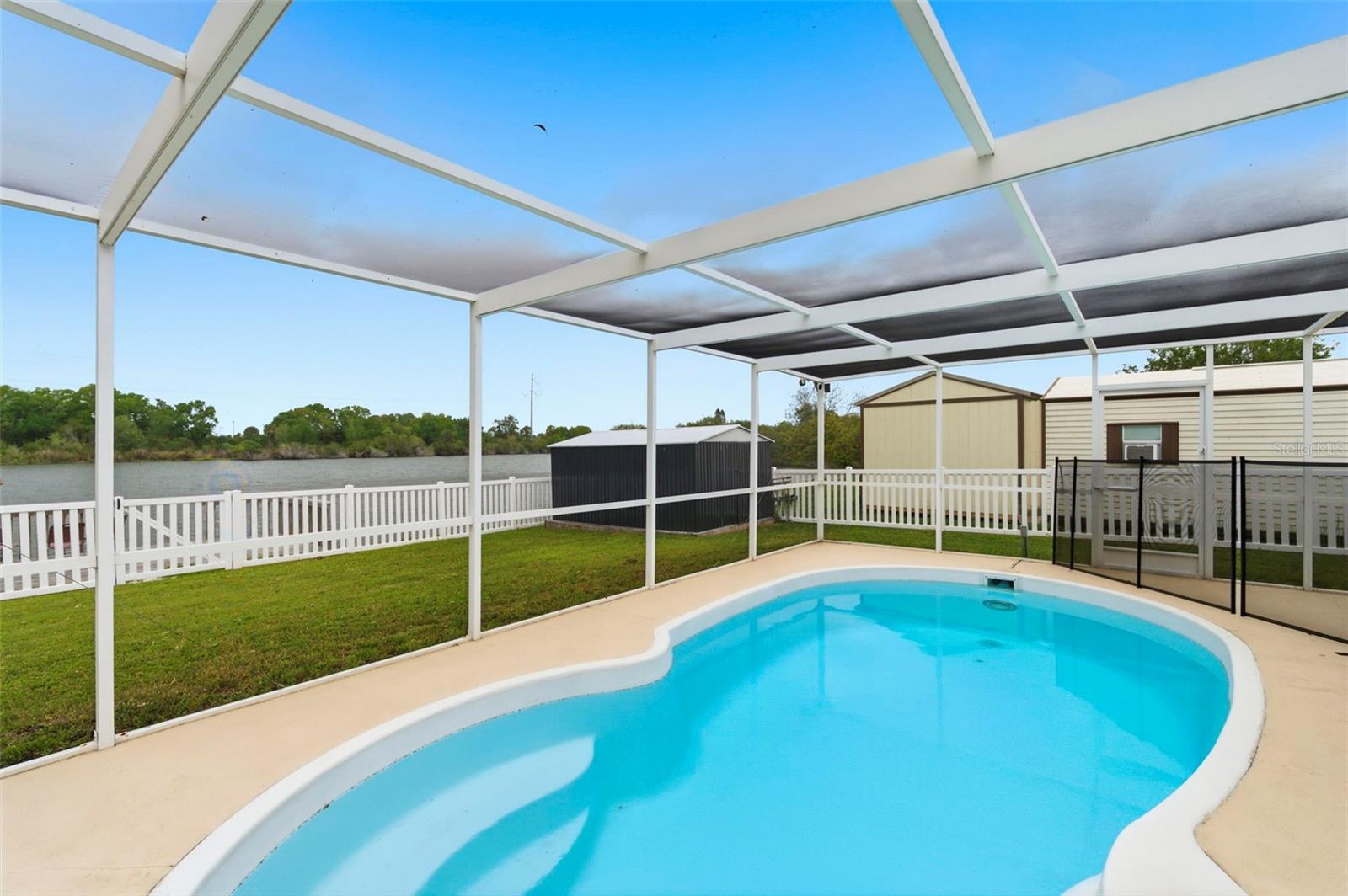 TAHITIAN DEV - Residential