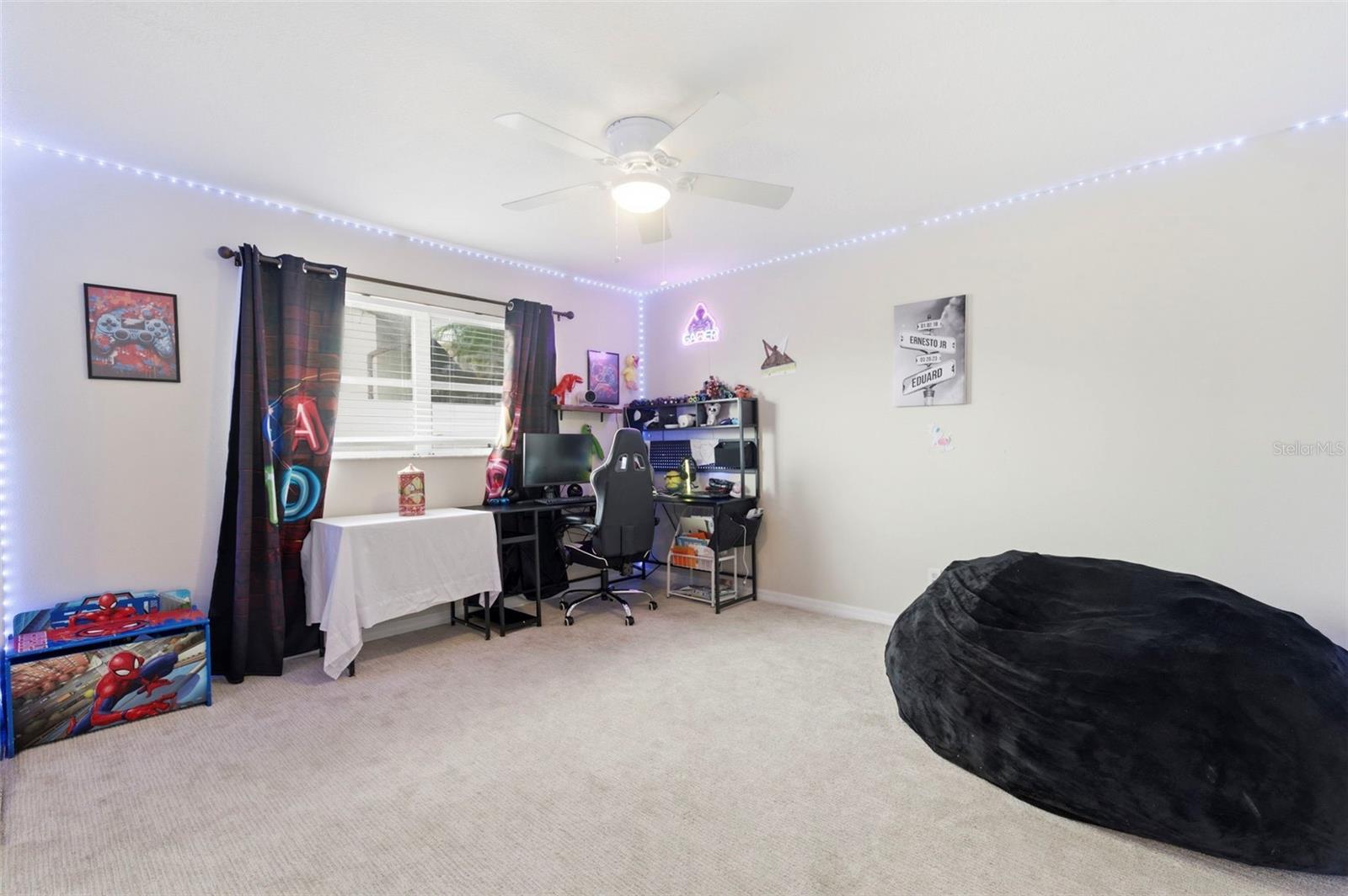 TAHITIAN DEV - Residential