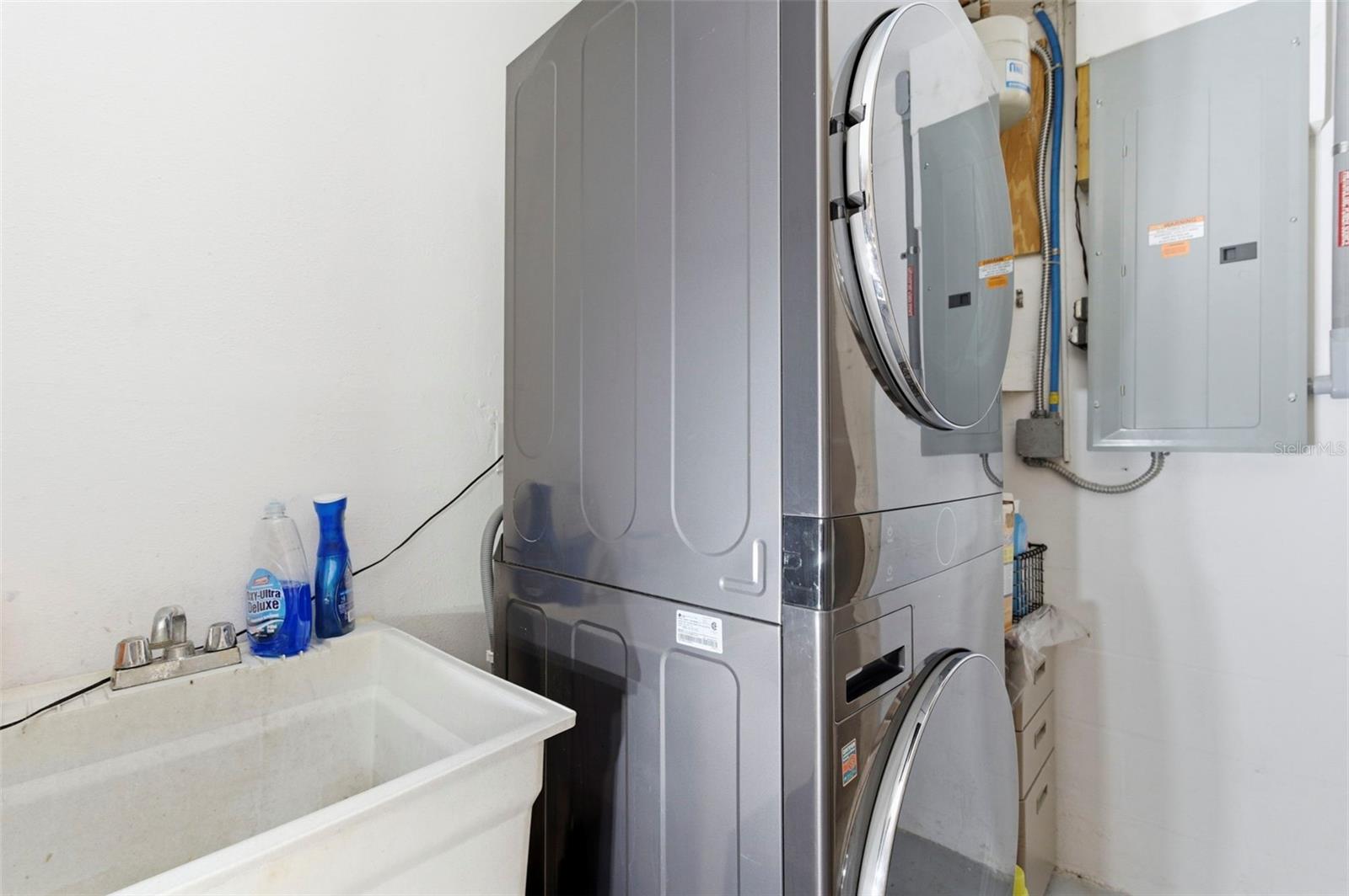 TAHITIAN DEV - Residential