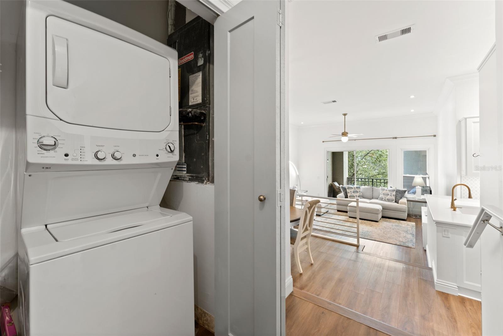 ISLAND PLACE A CONDO - Residential