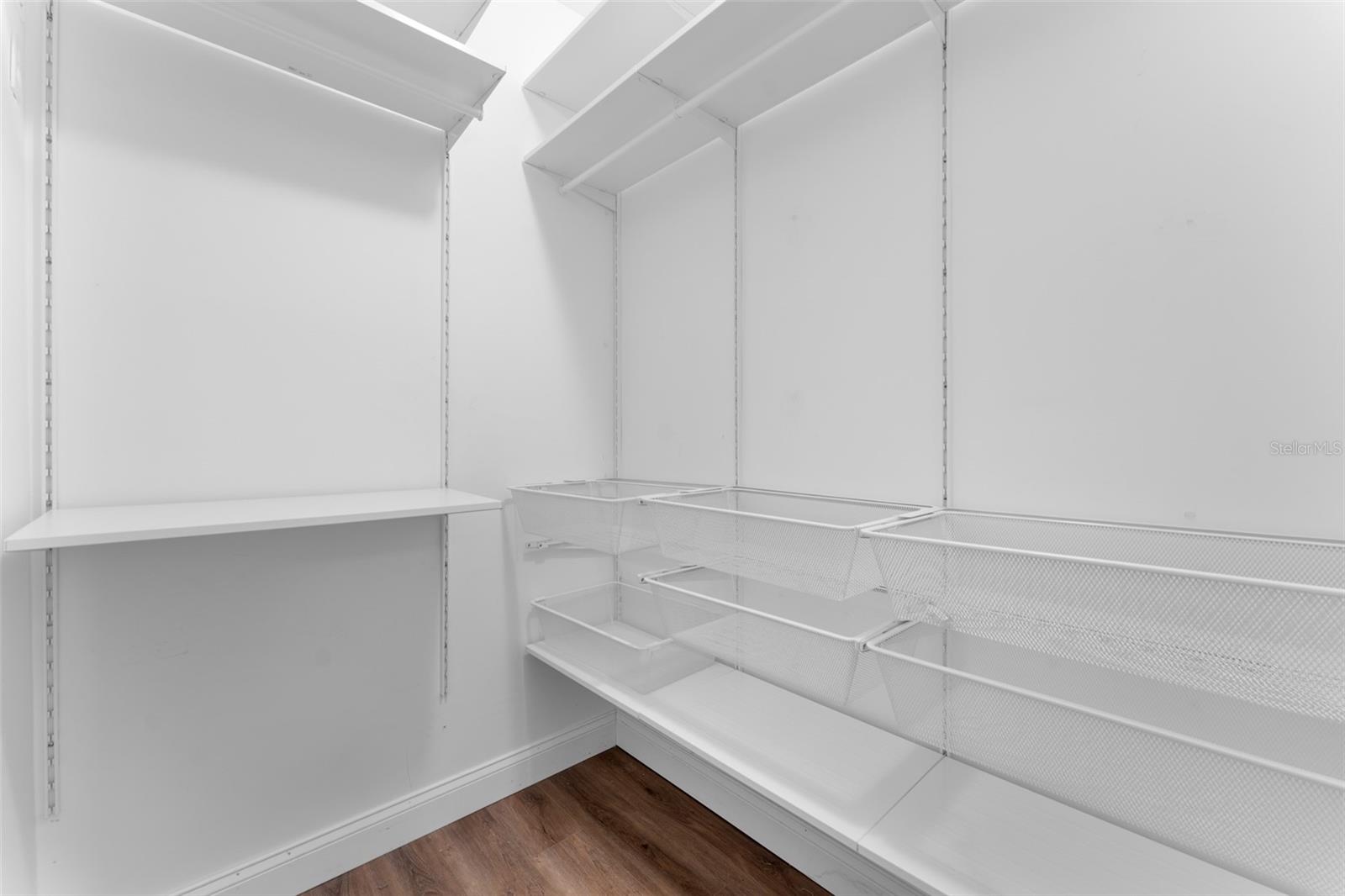 ISLAND PLACE A CONDO - Residential