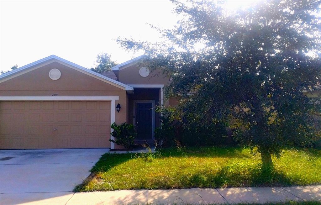Photo of 200 Black Skimmer Lane, Winter Haven, FL 33880 (MLS # L4957126)