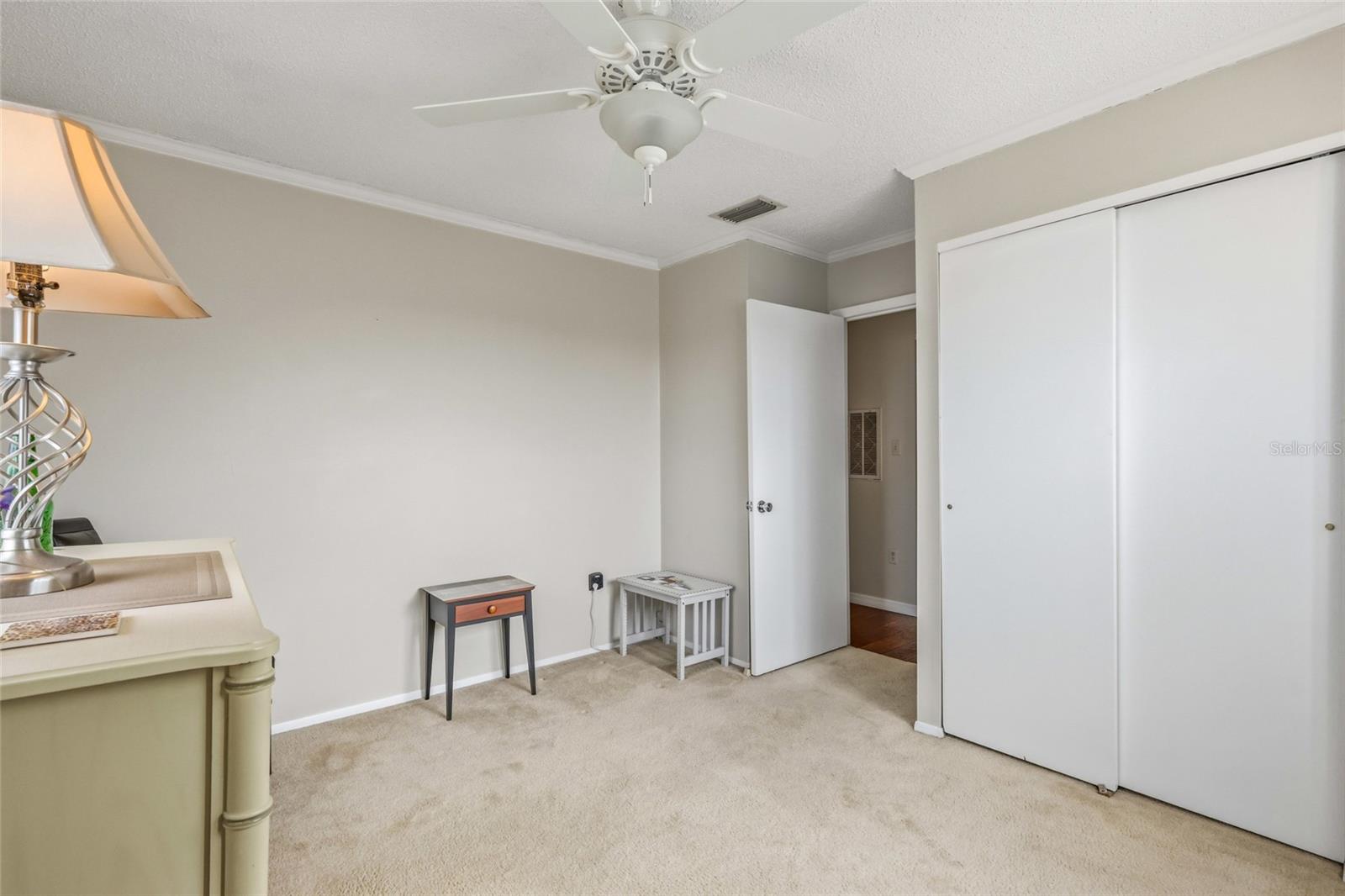 BAYSHORE ON THE LAKE APTS II SEC 1 - Residential