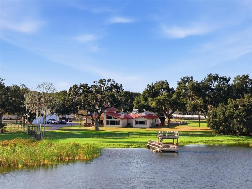 Photo of 505 Lakeside Drive, Seffner, FL 33584 (MLS # TB8561643)