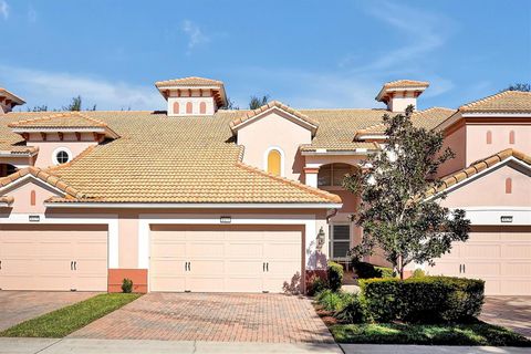 Photo of 8327 Riverdale Lane, Davenport, FL 33896 (MLS # O6406462)
