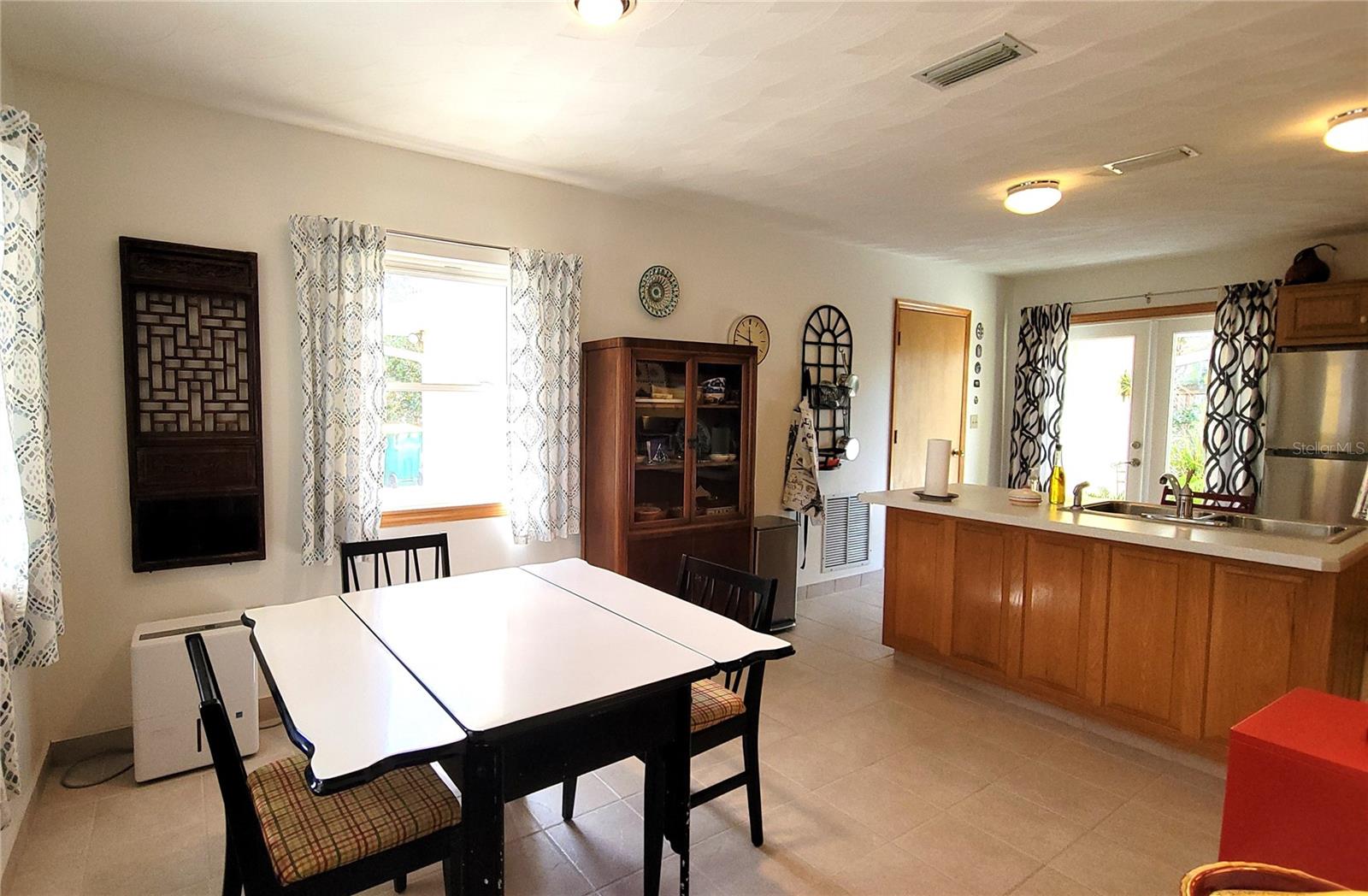 ELLIOTT RESUB - Residential