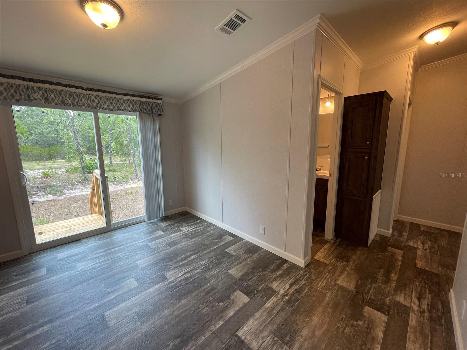 WESTWOOD ACRES SOUTH - Residential