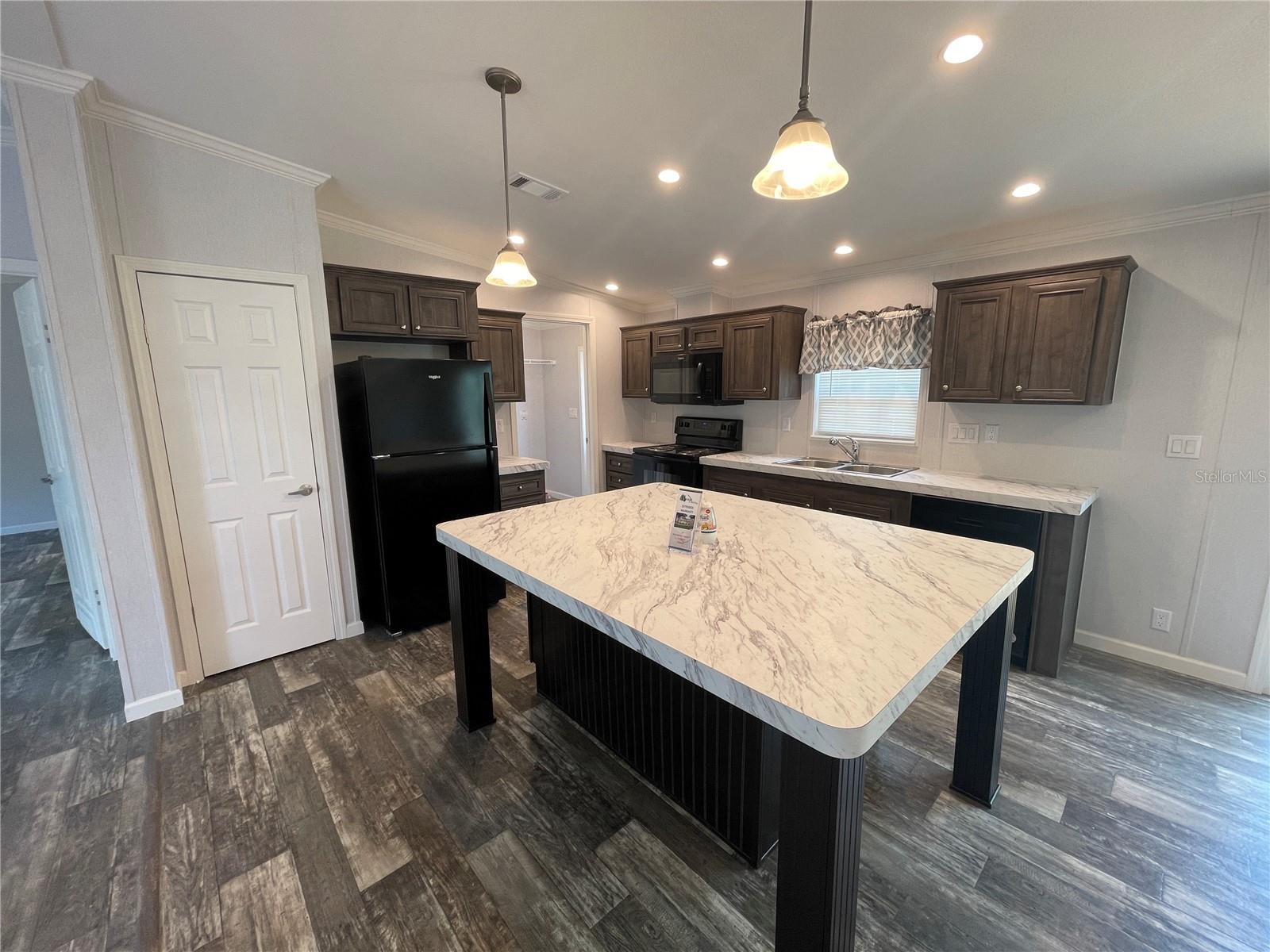 WESTWOOD ACRES SOUTH - Residential