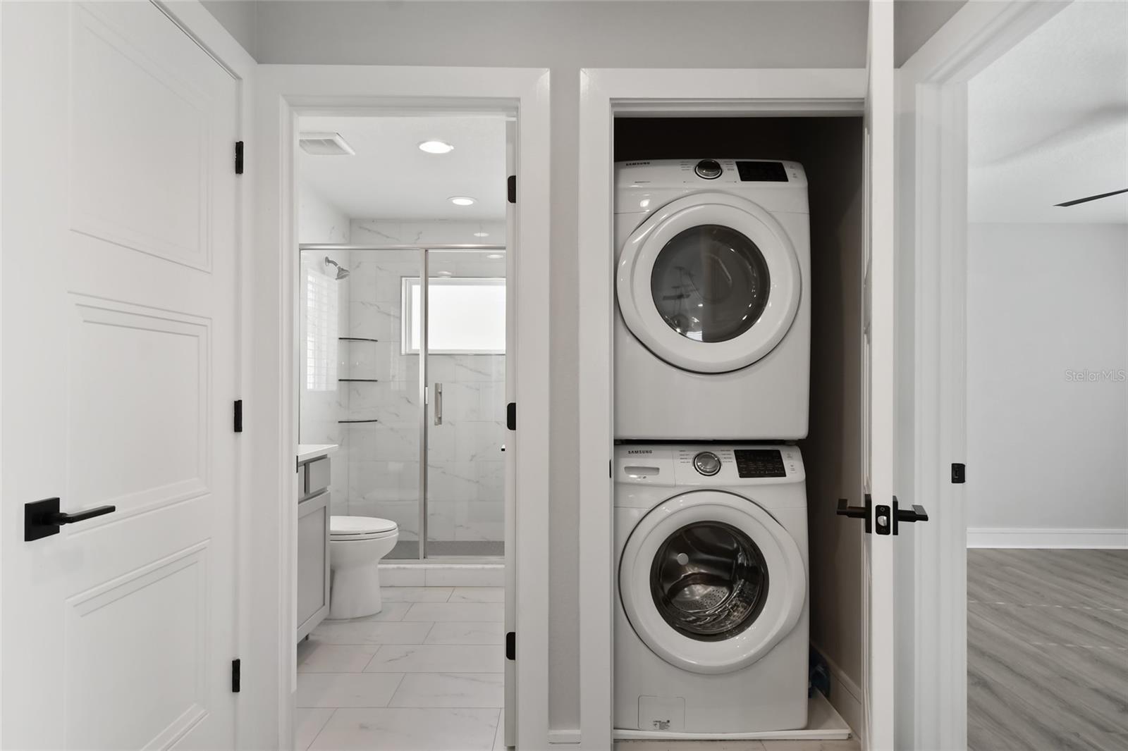 LAUREATE PARK NBRHD CENTER PH 1 - Residential Lease